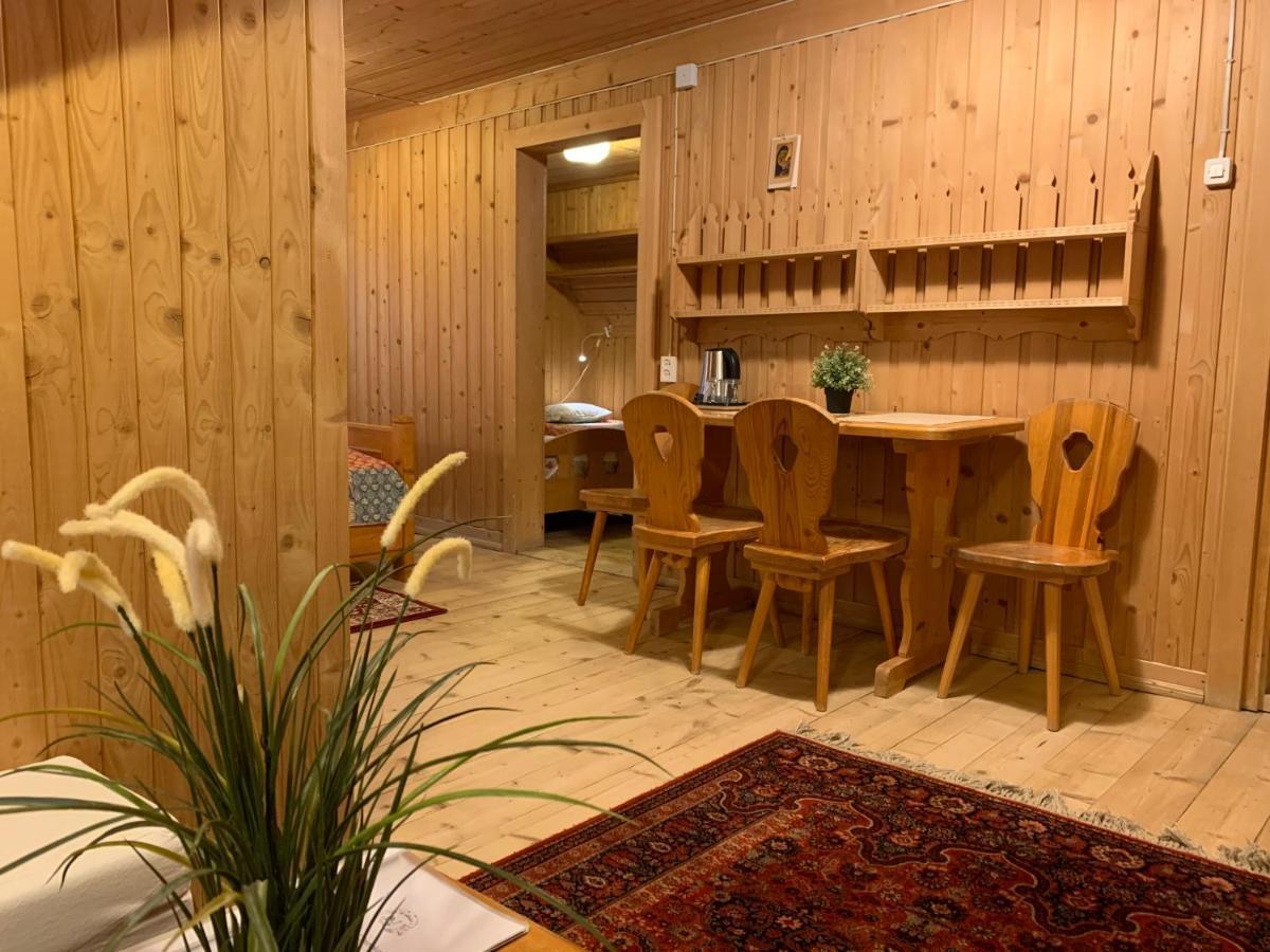 Wynajem Pokoi-Willa Pod Smrekami Zakopane Buitenkant foto