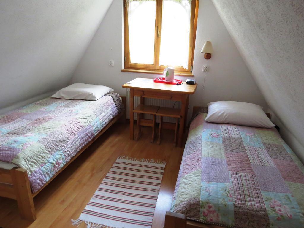 Wynajem Pokoi-Willa Pod Smrekami Zakopane Buitenkant foto